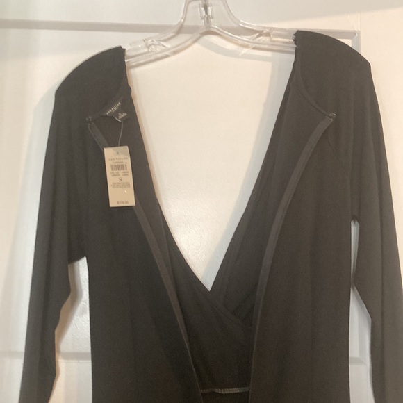Long Sleeve Black Wrap Dress 👗,size-S, 93% Rayon, 7% Spandex,Never worn - Picture 6 of 12
